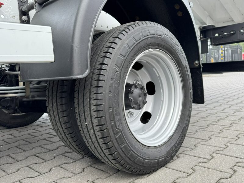 Renault Master 7 Osób Brygadówka DOKA Zabudowa Wywrotka (nie IVECO, VOLKSWAGEN)