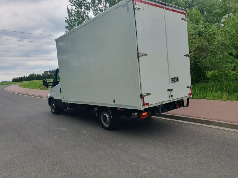 Iveco Daily 35S14 klima * 3 osobowy *nowy rozrząd *