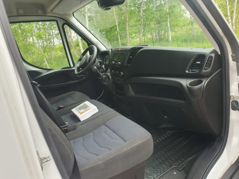 Iveco Daily 35S14 klima * 3 osobowy *nowy rozrząd *