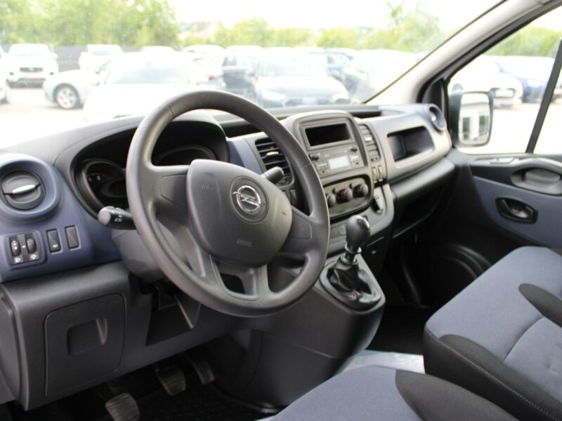 Opel Vivaro L1H1 F-VAT Gwarancja 120HP