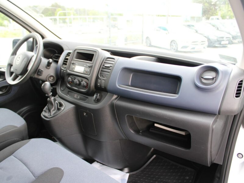 Opel Vivaro L1H1 F-VAT Gwarancja 120HP