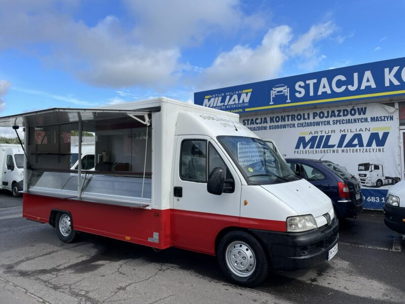 Peugeot Boxer Autosklep wędlin Gastronomiczna food truck foodtruck W-zasil DMC 3500