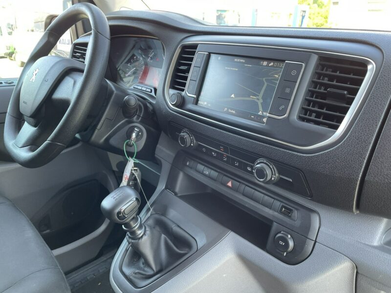 Peugeot Expert Peugeot Expert 1.5 HDI-120KM 61700km Model 2023
