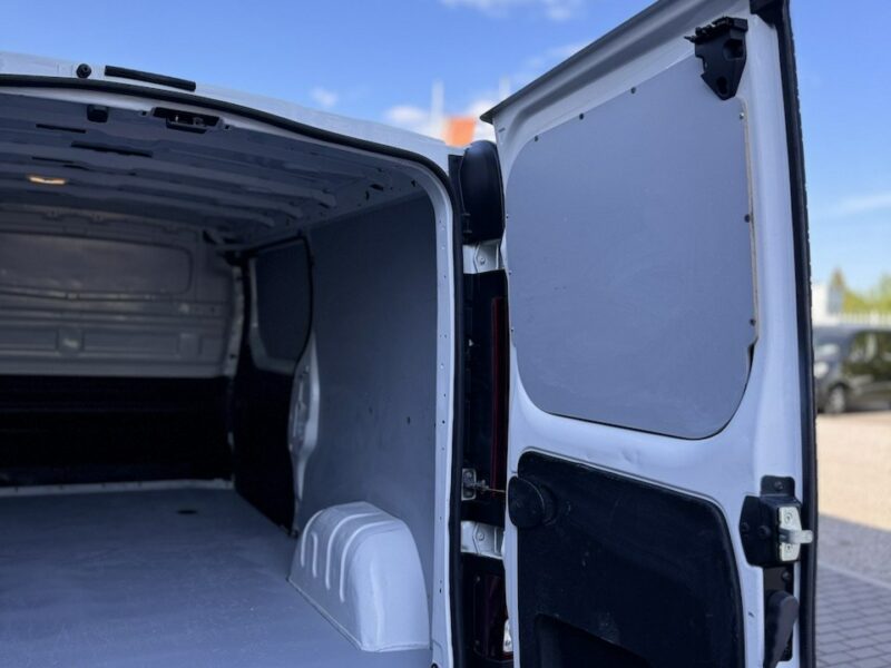 Renault Trafic 2.0DCI 130Ps,L2H1, Vat-1,Gwarancja