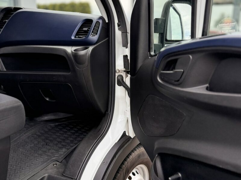 Iveco Daily 35S12 2.3 35-120 L3H2 Hi-Matic, 12M3,VAT-1