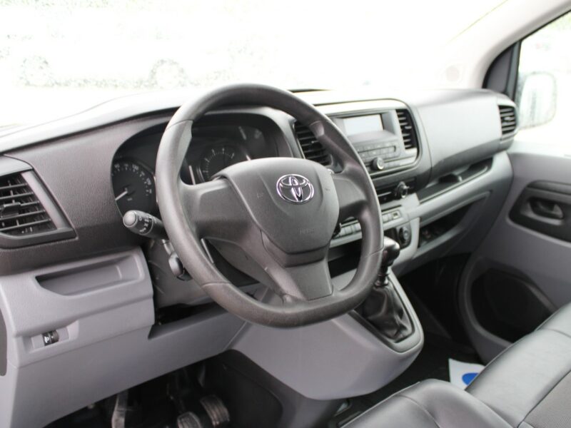 Toyota ProAce D4D 120KM MEDIUM F-vat Salon Polska