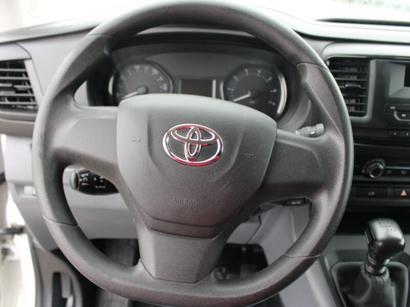 Toyota ProAce D4D 120KM MEDIUM F-vat Salon Polska