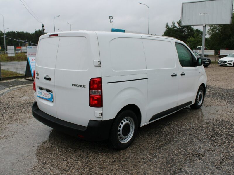 Toyota ProAce D4D 120KM MEDIUM F-vat Salon Polska