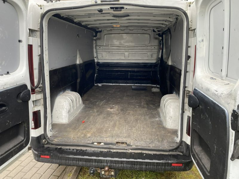 Fiat Talento Tempomat/Drzwi boczne/Hak/Klimatyzacja/3 miejsca/Nawigacja/z Niemiec