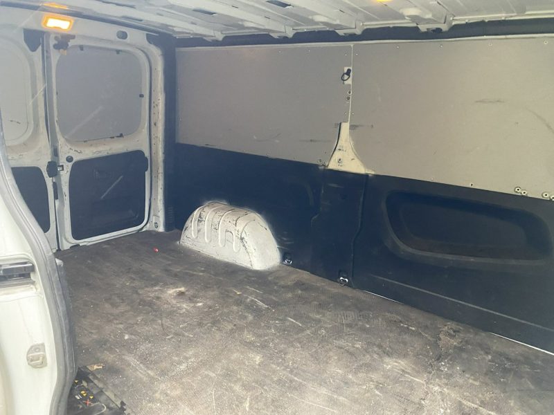 Fiat Talento Tempomat/Drzwi boczne/Hak/Klimatyzacja/3 miejsca/Nawigacja/z Niemiec
