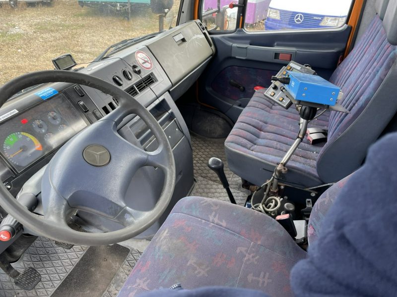 Mercedes inny Mercedes Vario 815 Wywrotka 4X4 2004
