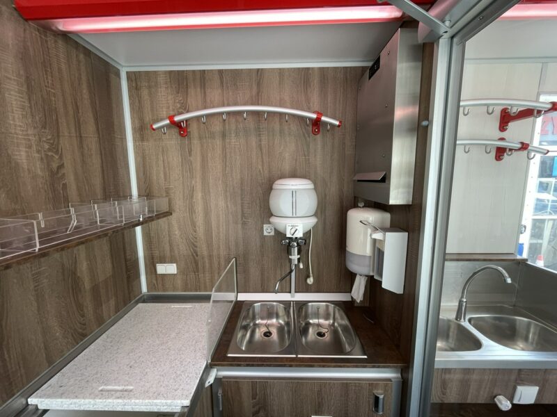 Fiat Ducato Autosklep Gastronomiczny Food Truck Foodtruck sklep W-zasil 2015