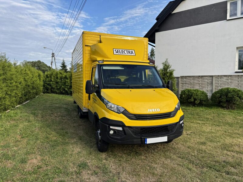 Iveco Daily 35C15 3,0 150KM Kontener 4,4m Winda Klimatronik Pneumat
