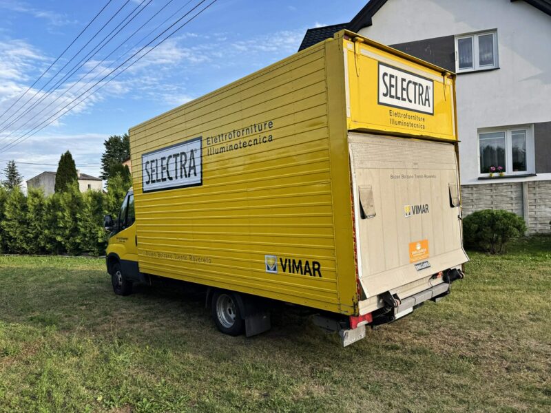 Iveco Daily 35C15 3,0 150KM Kontener 4,4m Winda Klimatronik Pneumat