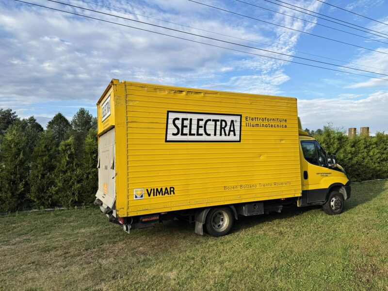 Iveco Daily 35C15 3,0 150KM Kontener 4,4m Winda Klimatronik Pneumat