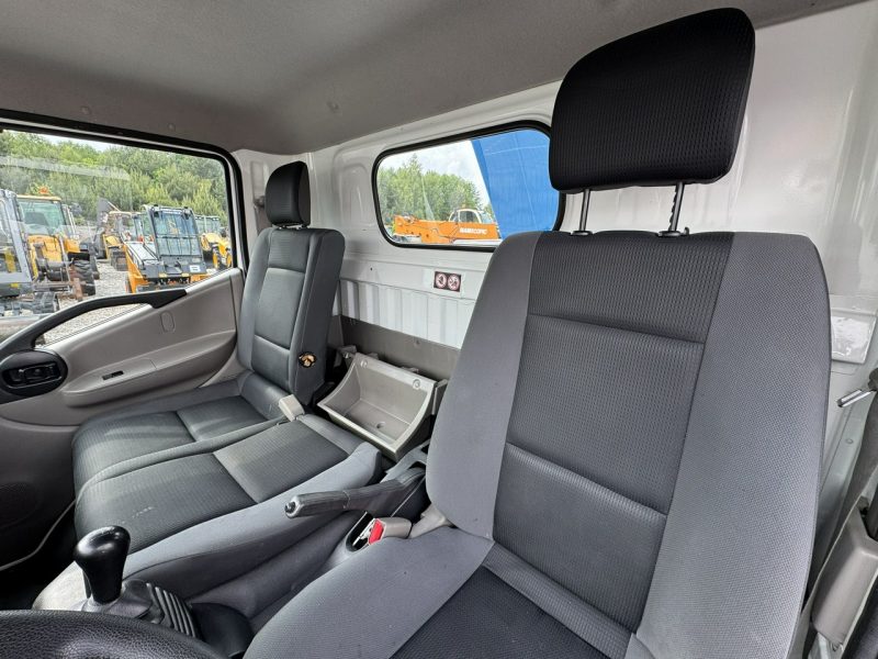 Nissan Cabstar NT400 Zwyżka Podnośnik Koszowy ISOLI PT 200 20m UDT Multitel P7