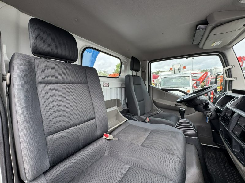 Nissan Cabstar NT400 Zwyżka Podnośnik Koszowy ISOLI PT 200 20m UDT Multitel P7