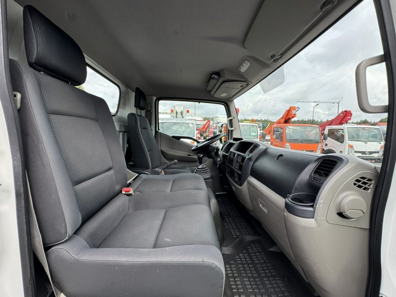 Nissan Cabstar NT400 Zwyżka Podnośnik Koszowy ISOLI PT 200 20m UDT Multitel P7