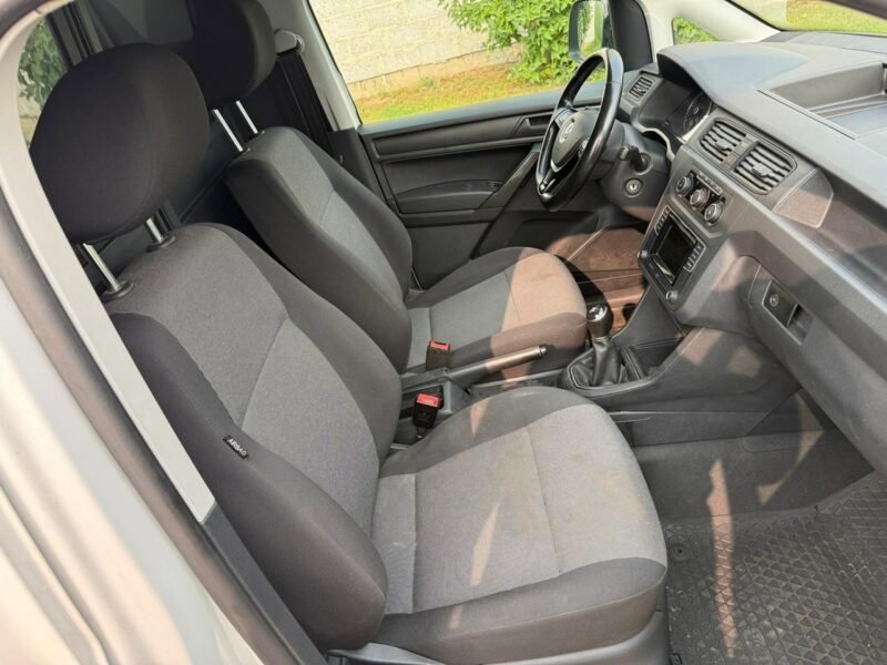 Volkswagen Caddy VWV Caddy 2020 r 2,0 102 KM MAXI Długi i Szafka warsztatowa EURO 6