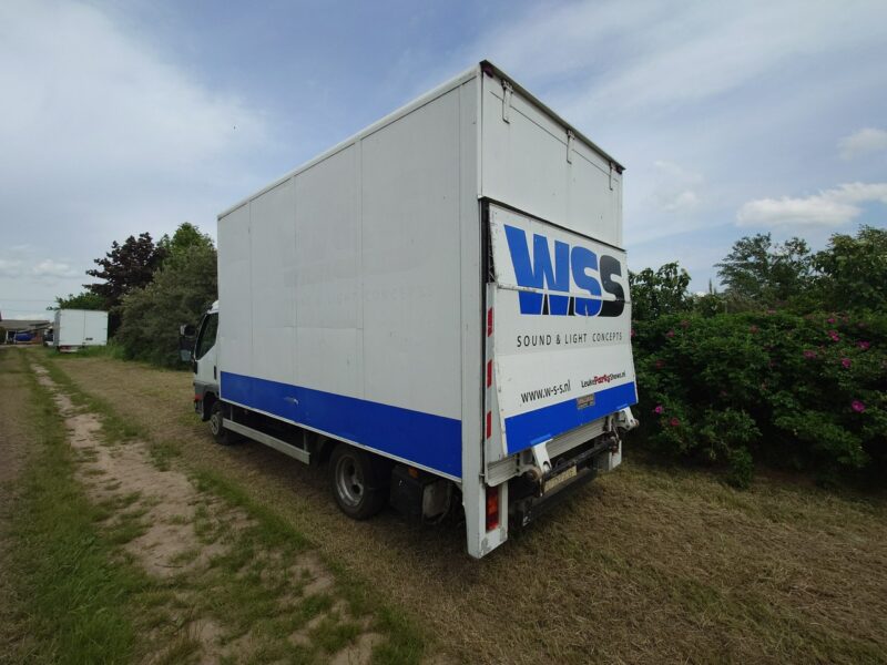 Mitsubishi Canter Mitsubishi Canter 3.0 Najlepszy Japoński silnik* Kontener Winda IMPORT