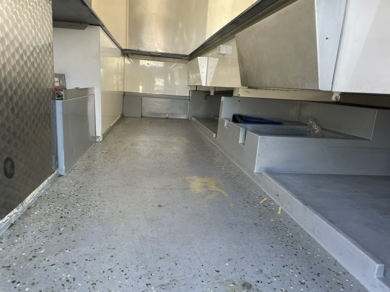 Fiat Ducato Autosklep wędlin Ryb Gastronomiczny Food Truck Foodtruck Sklep 2006