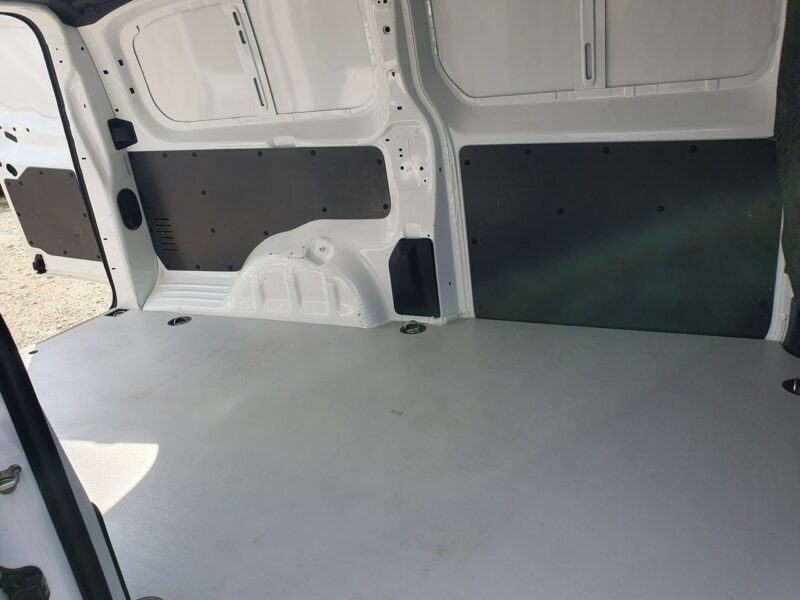Opel Vivaro 2,0 Diesel | L3 H1 | Stan bdb *Long*