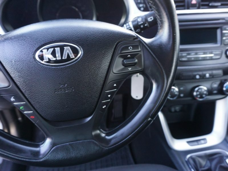 Kia Cee'd 1.4 CRDi 90KM, polski salon, zarejestrowana, zadbana, rok gwarancji, III (2018-)