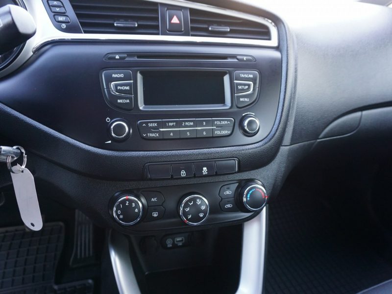 Kia Cee'd 1.4 CRDi 90KM, polski salon, zarejestrowana, zadbana, rok gwarancji, III (2018-)