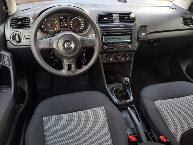 Volkswagen Polo * benzyna* Z NiEMiEC** BARDZO ŁADNE* KLiMAtyzacja* V (2009-2017)