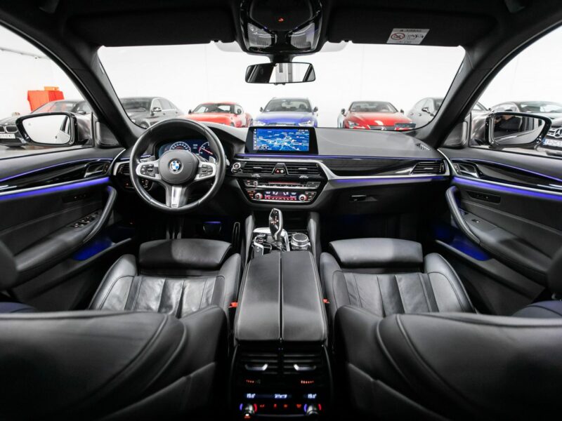 BMW M550d M550d. Krajowa. 1 właściciel. Idealna. Nowe hamulce. 2 x koła. G30 (2017-)