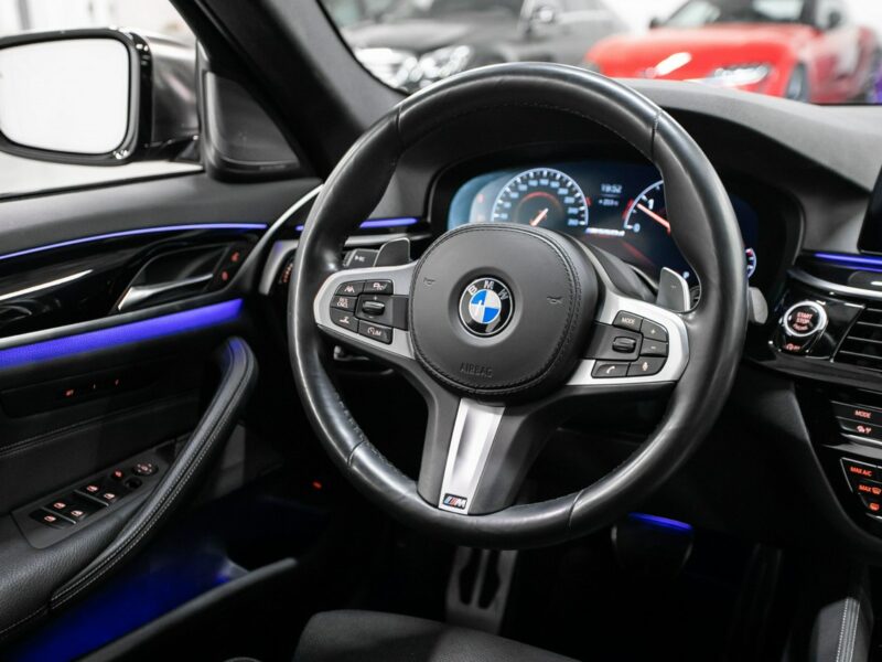 BMW M550d M550d. Krajowa. 1 właściciel. Idealna. Nowe hamulce. 2 x koła. G30 (2017-)