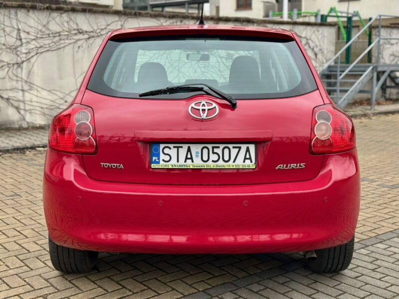 Toyota Auris I (2006-2012)