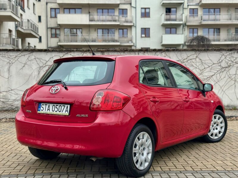 Toyota Auris I (2006-2012)