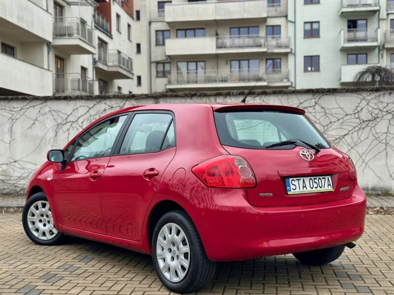 Toyota Auris I (2006-2012)