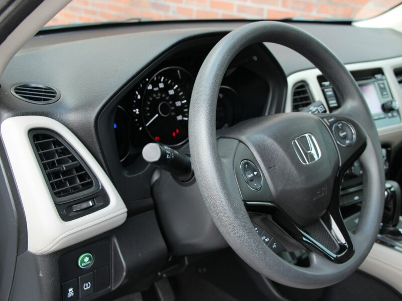 Honda HR-V AWD*Automat*Klima*Kamera*Esp*Alu*Temp*Komp*BT*Gwarancja VGS !!! II (2015-2021)
