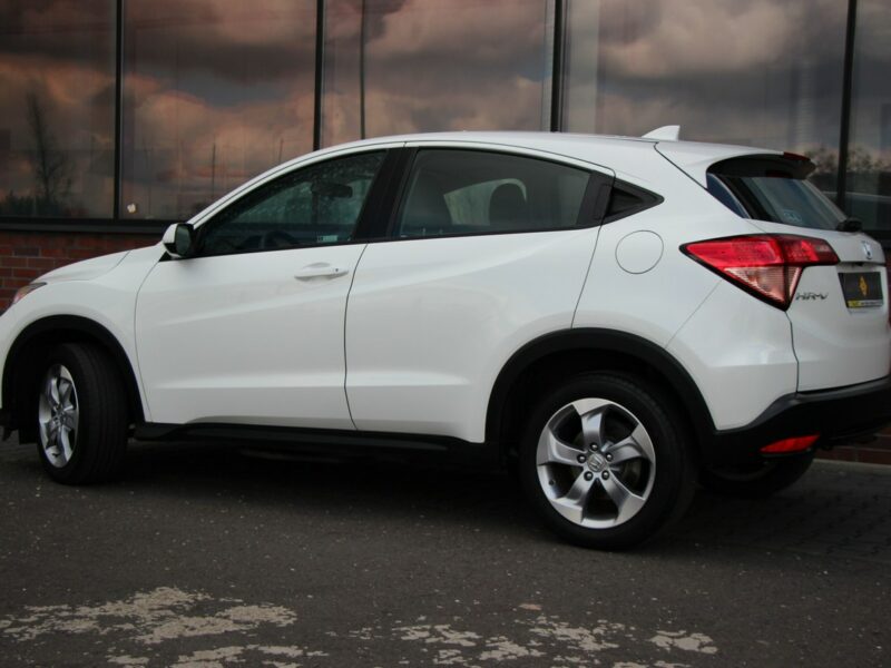 Honda HR-V AWD*Automat*Klima*Kamera*Esp*Alu*Temp*Komp*BT*Gwarancja VGS !!! II (2015-2021)