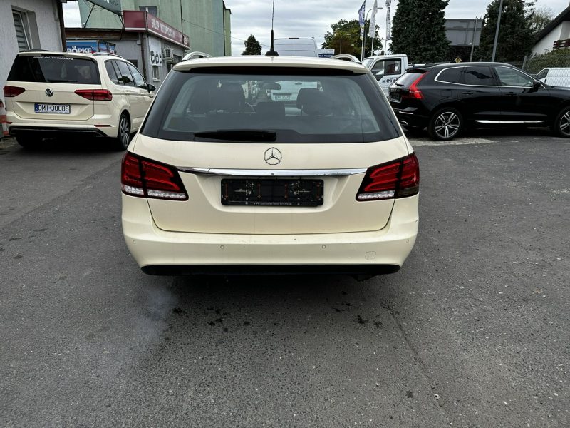 Mercedes E 260 E200 CDI Bluetec 7G-tronie 2015 LIFT Skóra FullLed ELEGANCE W212 (2009-)