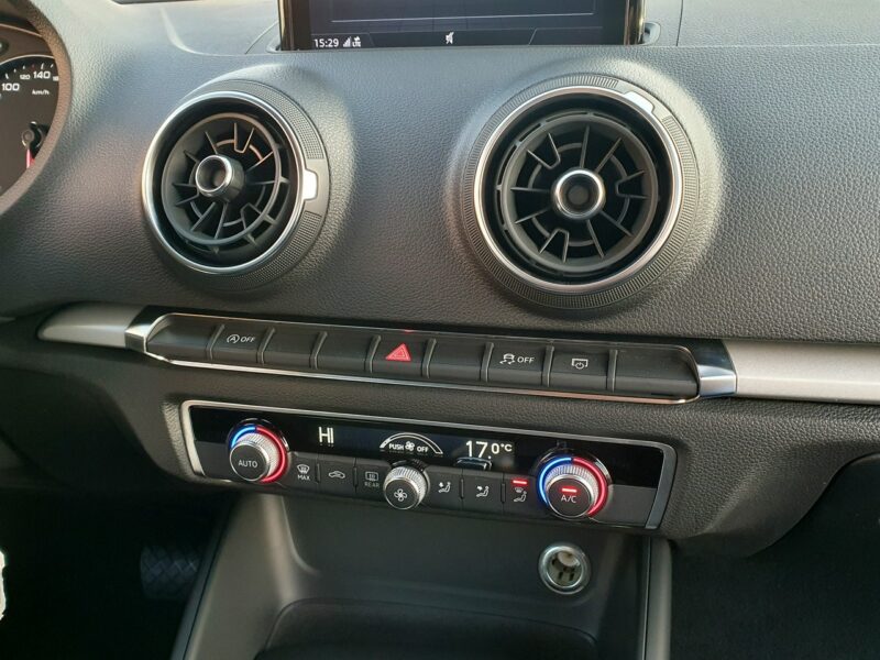 Audi A3 *Bezwypadkowy* S-Tronic*Nowy Rozrząd* Roczna Gwarancja Techniczna * 8V (2012-)