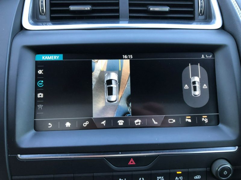 Jaguar E-Pace R-Dynamic Sport AWD Panorama Komfort FullLED VirtualCocpit Meridian I (2017 -)
