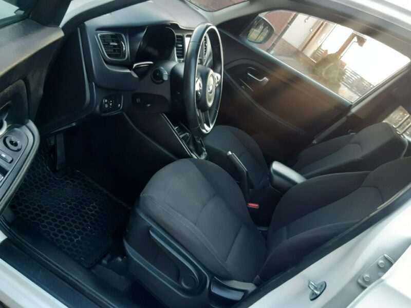 Kia Carens 1,7 CRDi 116 KM IV (2013-)