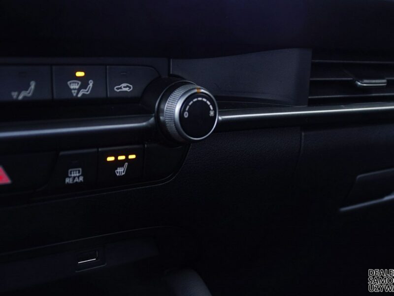Mazda 3 2.0 SkyActive-G 179 Navi Automat - raty od 1299PLN IV (2019-)