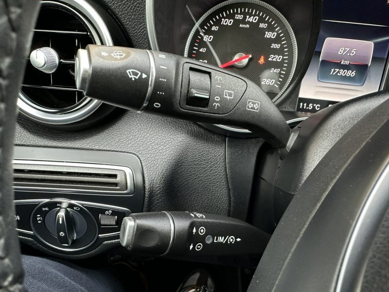 Mercedes C 180 LED,Navi,PDC,Serwis,Gwarancja W205 (2014-2021)