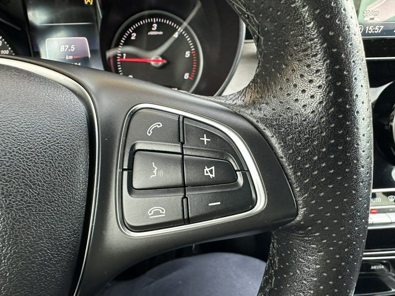 Mercedes C 180 LED,Navi,PDC,Serwis,Gwarancja W205 (2014-2021)