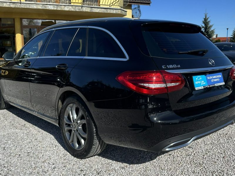 Mercedes C 180 LED,Navi,PDC,Serwis,Gwarancja W205 (2014-2021)