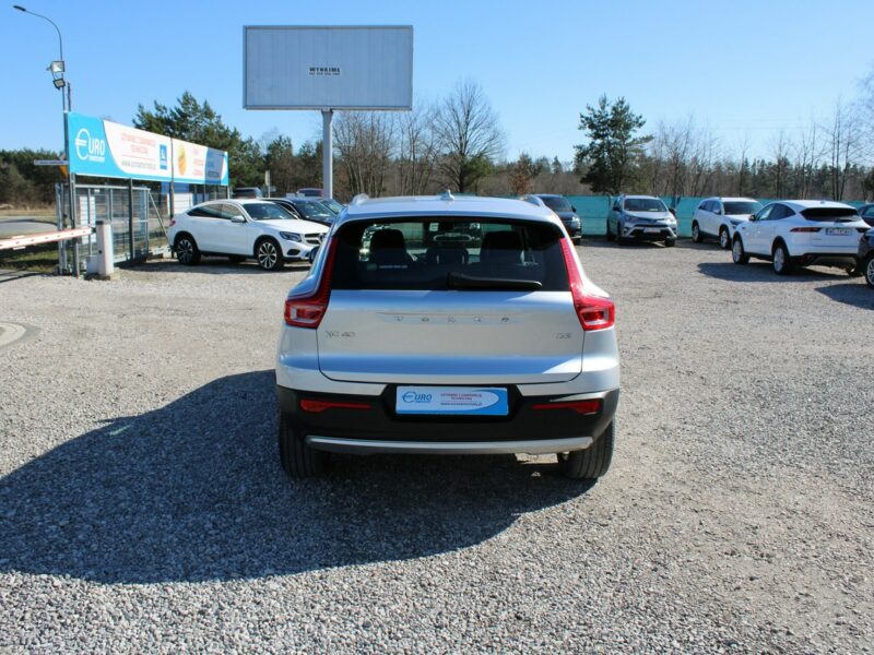 Volvo XC 40 F-vat,salon-polska Momentum,LED,automat,półskóra