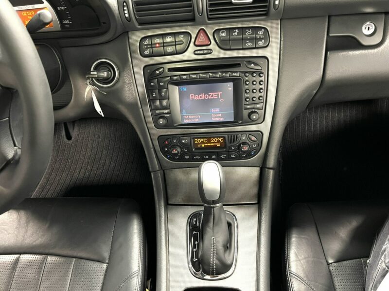 Mercedes C 32 AMG 3.2 KOMPRESSOR 354KM*BOSE Audio*Navi GPS*Skóry*Alu 17*Xenon*Z NIEMIEC W203 (2000-2007)