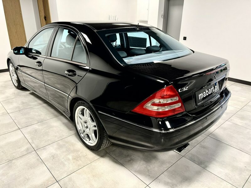 Mercedes C 32 AMG 3.2 KOMPRESSOR 354KM*BOSE Audio*Navi GPS*Skóry*Alu 17*Xenon*Z NIEMIEC W203 (2000-2007)