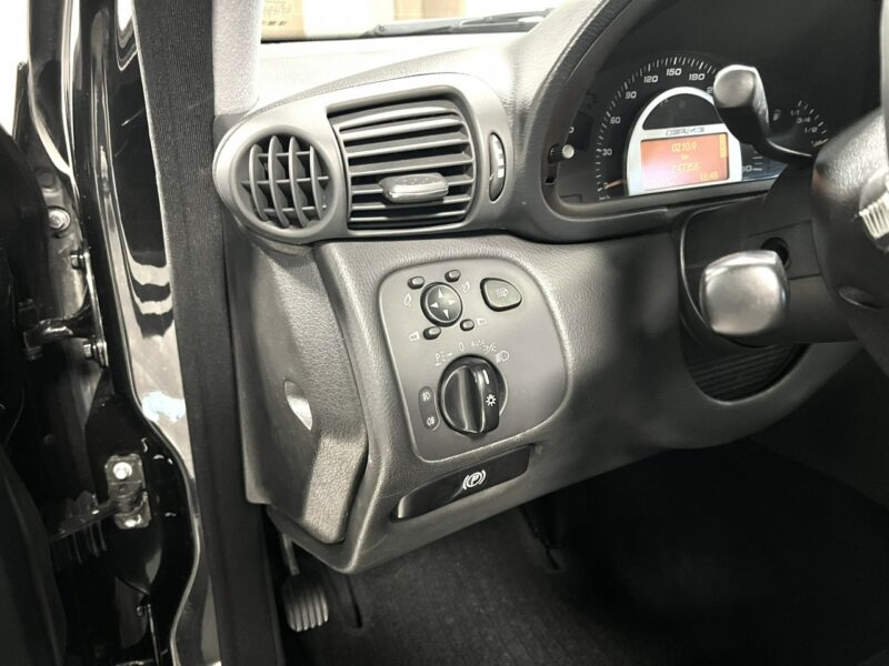 Mercedes C 32 AMG 3.2 KOMPRESSOR 354KM*BOSE Audio*Navi GPS*Skóry*Alu 17*Xenon*Z NIEMIEC W203 (2000-2007)