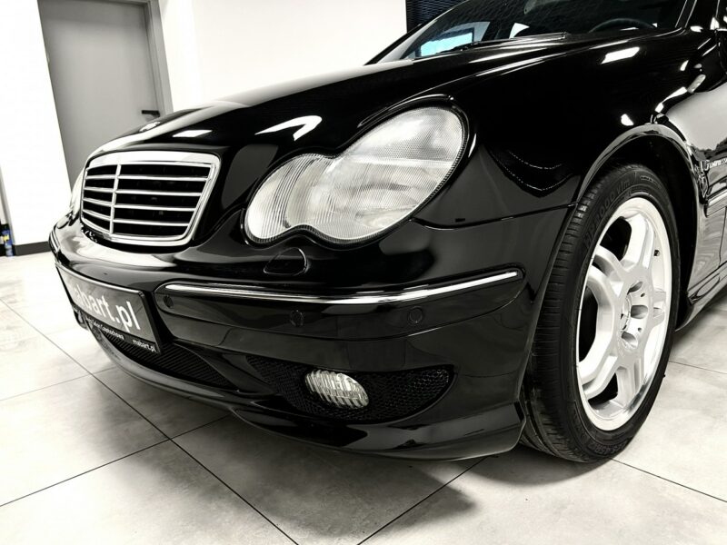 Mercedes C 32 AMG 3.2 KOMPRESSOR 354KM*BOSE Audio*Navi GPS*Skóry*Alu 17*Xenon*Z NIEMIEC W203 (2000-2007)
