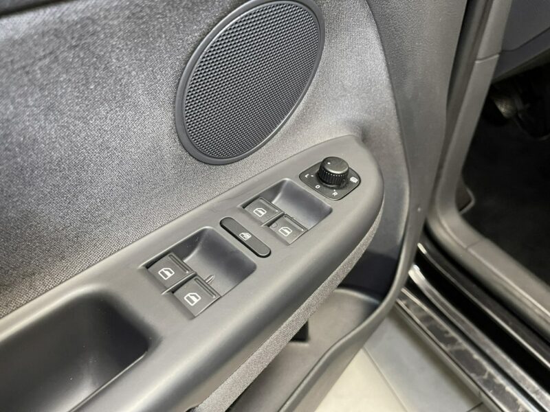 Volkswagen Golf Plus 1.9TDI UNITED*Face Lift*Klimatronic*ALU*PDC*RelingFull opcja*Z NIEMIEC I (2004-2009)
